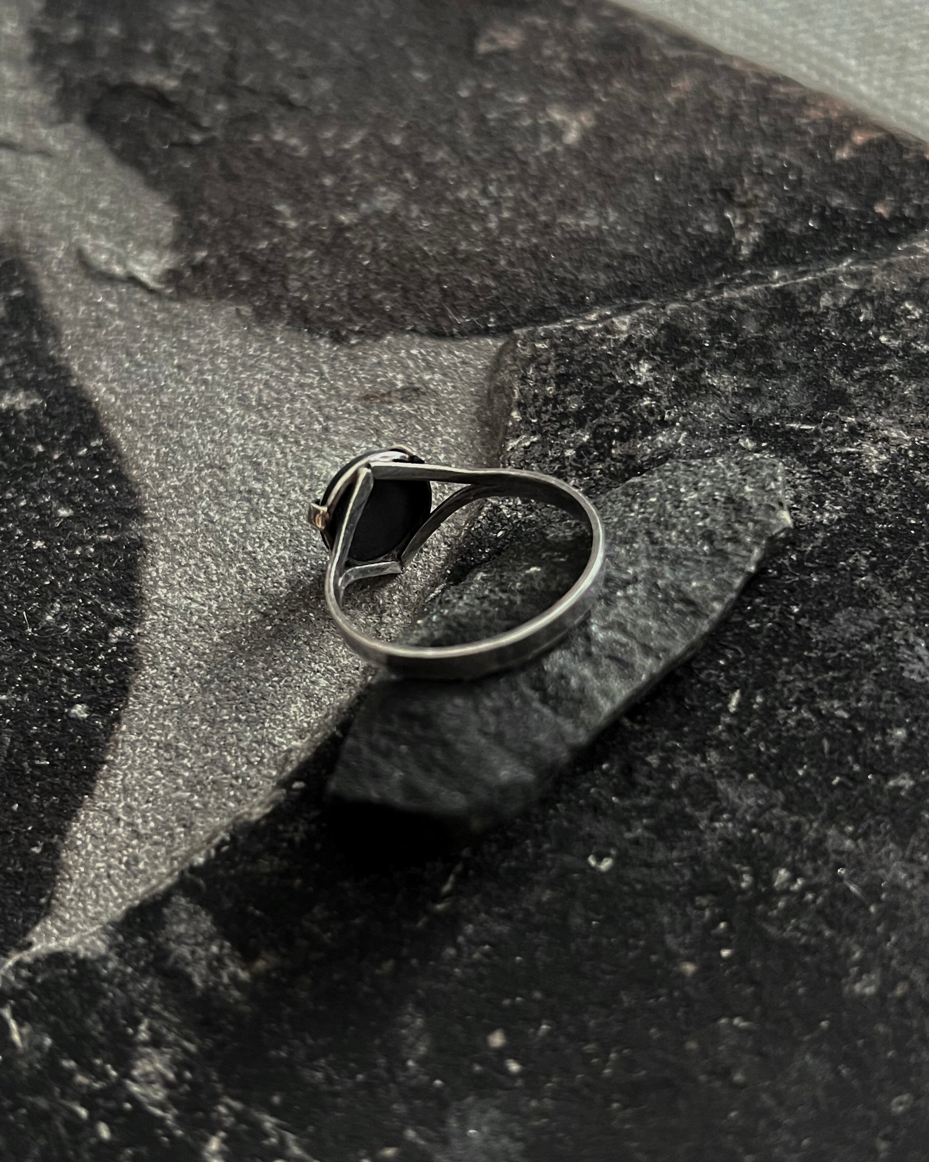 Vintage Gothic Hematite Ring