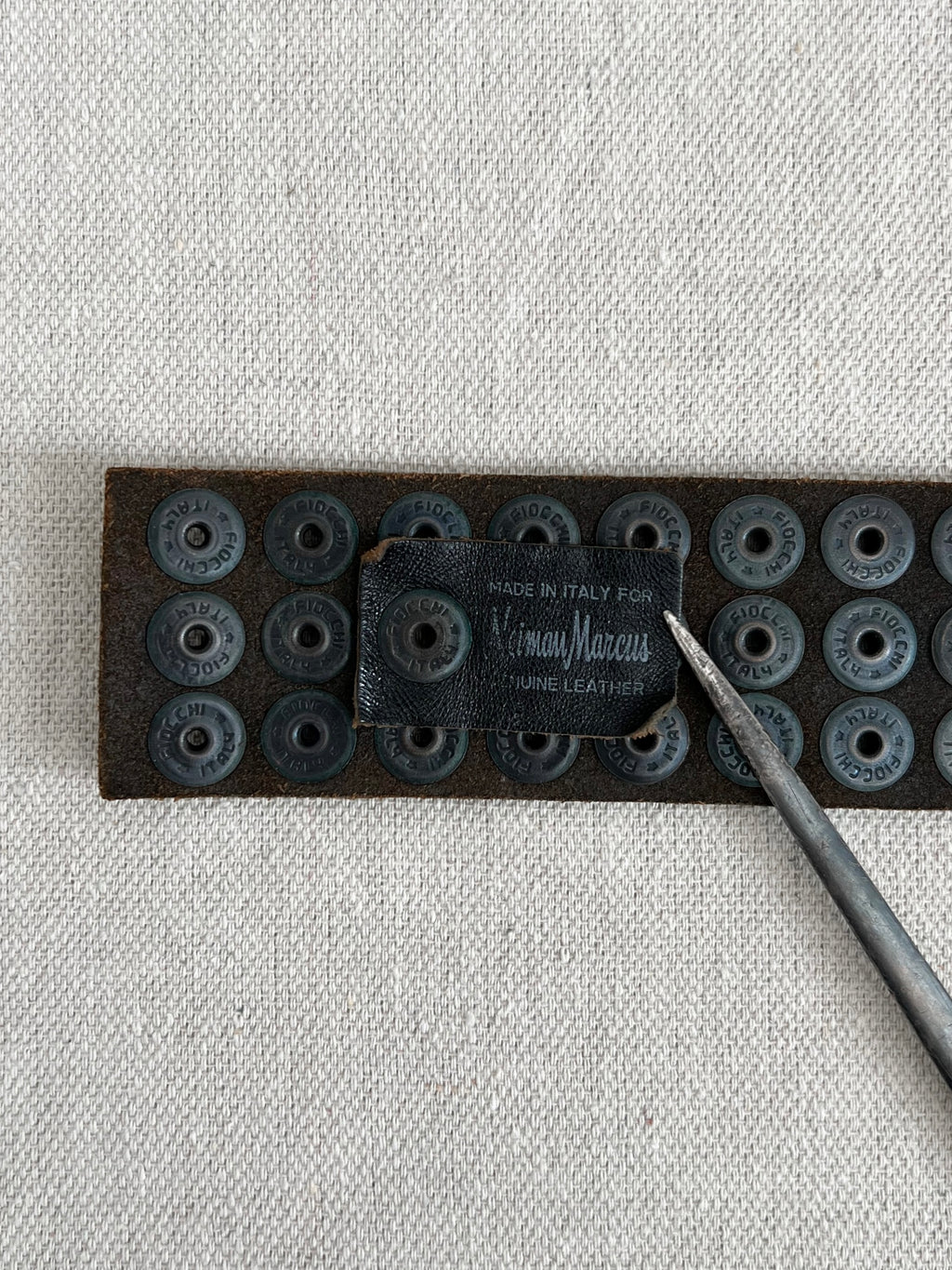 Vintage Neiman Marcus Heavyweight Push Stud Leather Belt