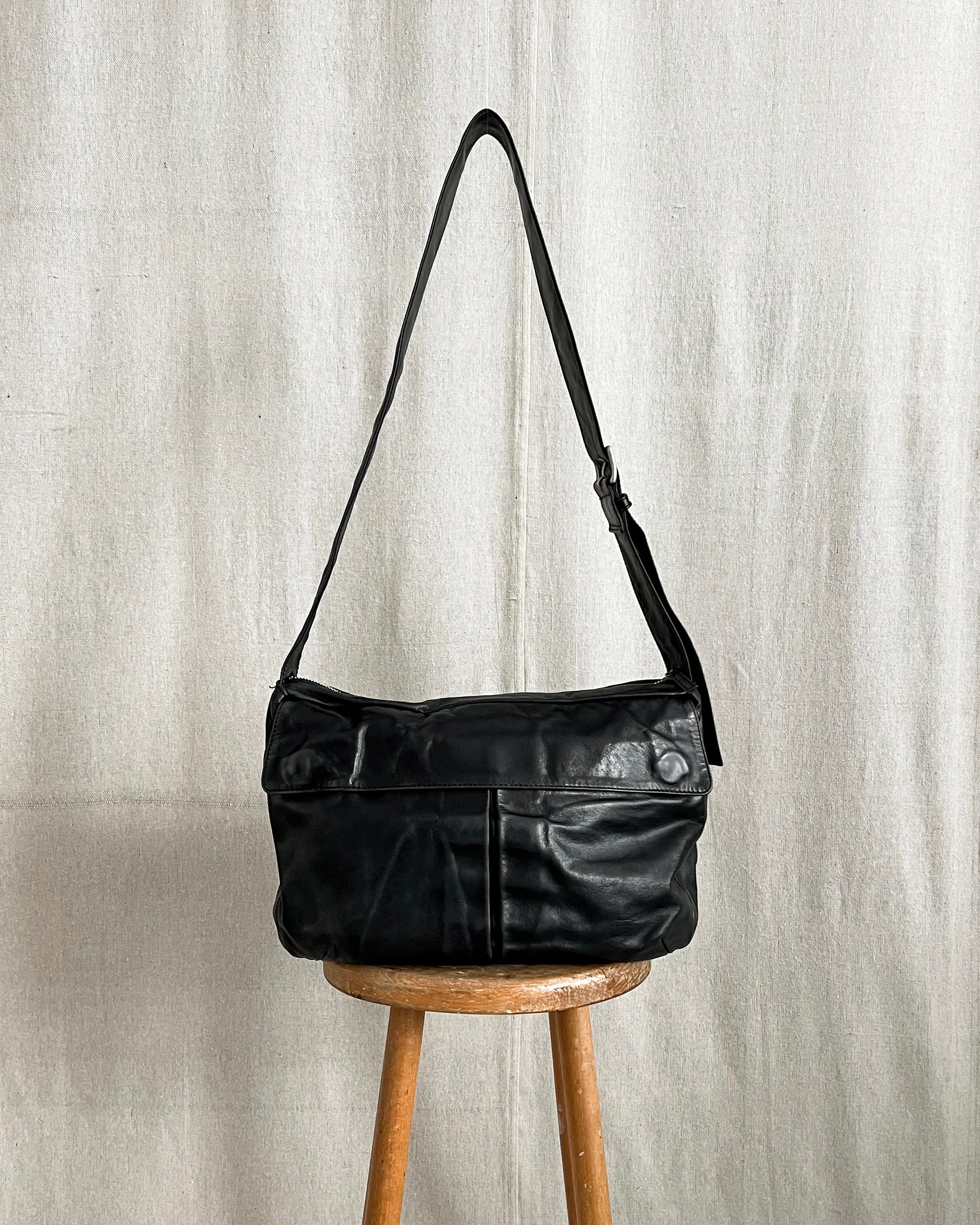Yohji Yamamoto Y’s 1990s Cowhide Leather Messenger Bag