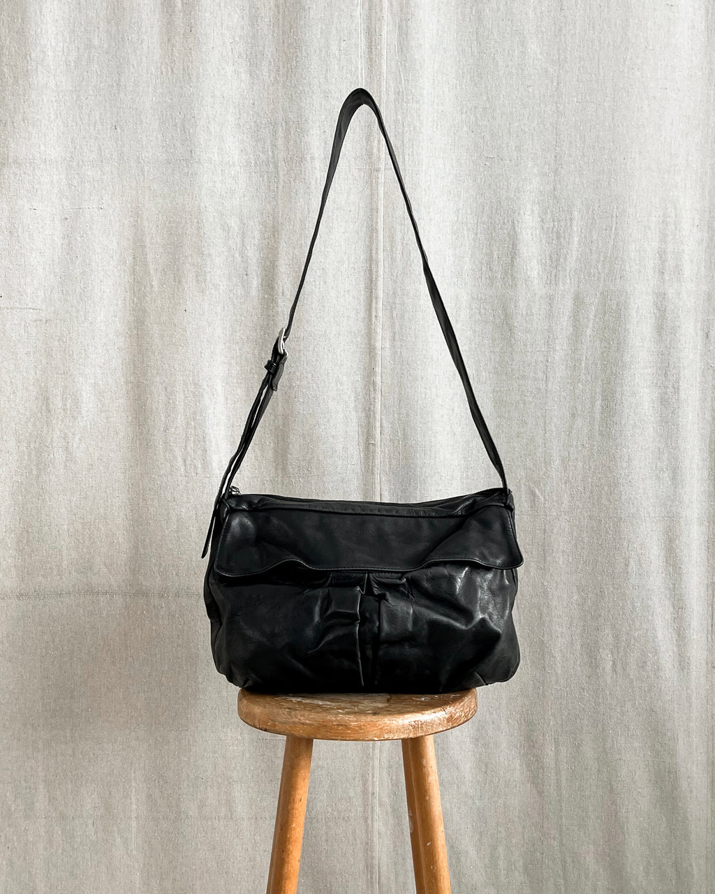 Yohji Yamamoto Y’s 1990s Cowhide Leather Messenger Bag
