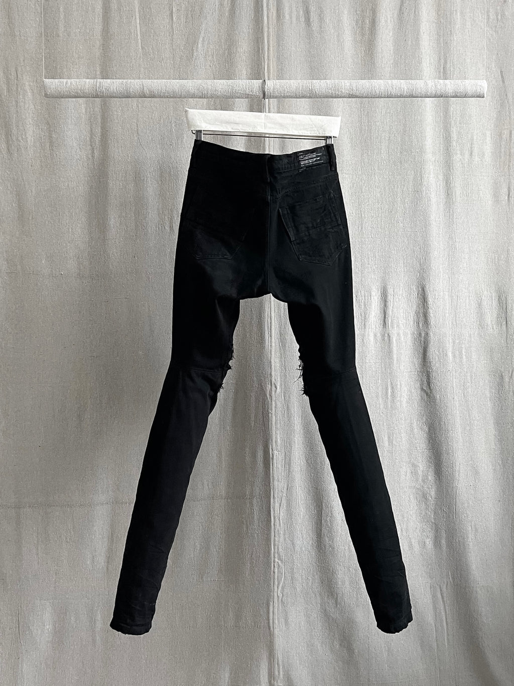 Julius FW10 goth_ik; Black Distressed Denim