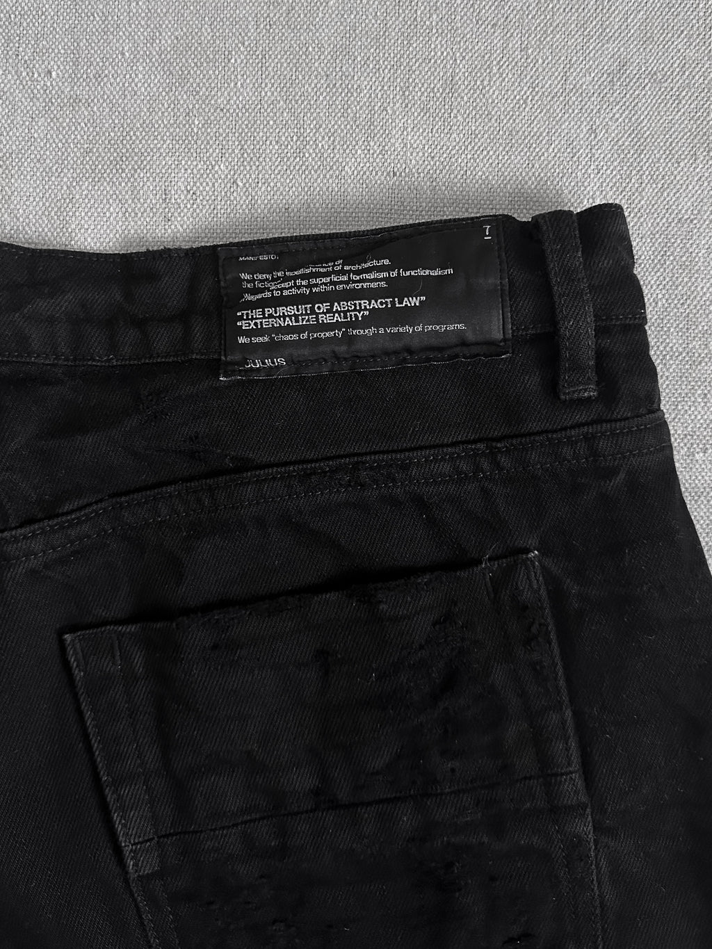 Julius FW10 goth_ik; Black Distressed Denim