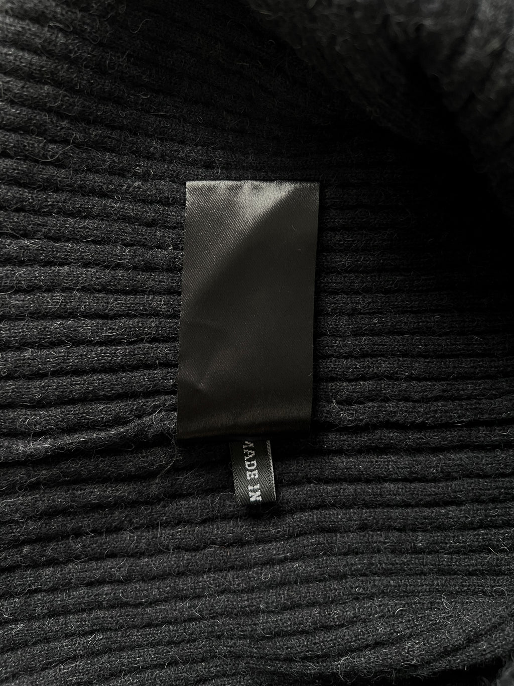 Ann Demeulemeester Elongated Alpaca Turtle Knit Jumper