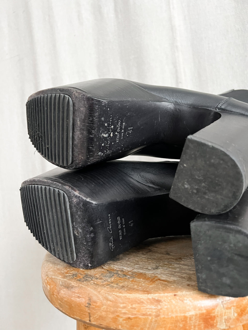 Rick Owens FW20 “PERFORMA” Calf Leather Kiss Heels