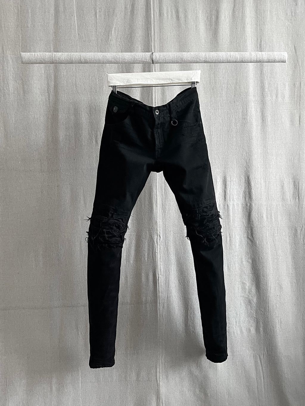 Julius FW10 goth_ik; Black Distressed Denim