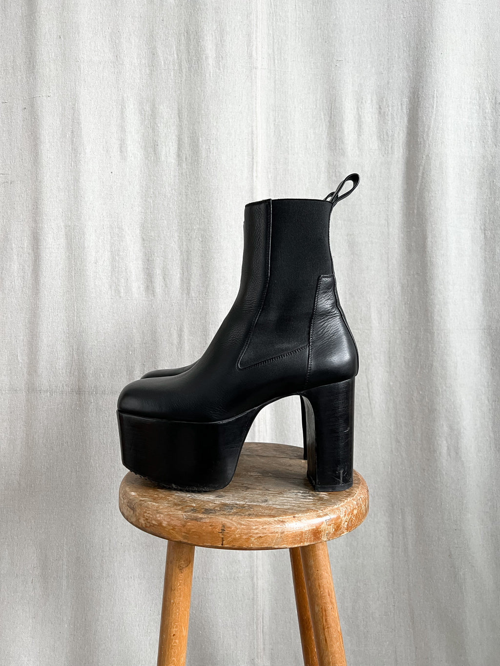 Rick Owens FW20 “PERFORMA” Calf Leather Kiss Heels
