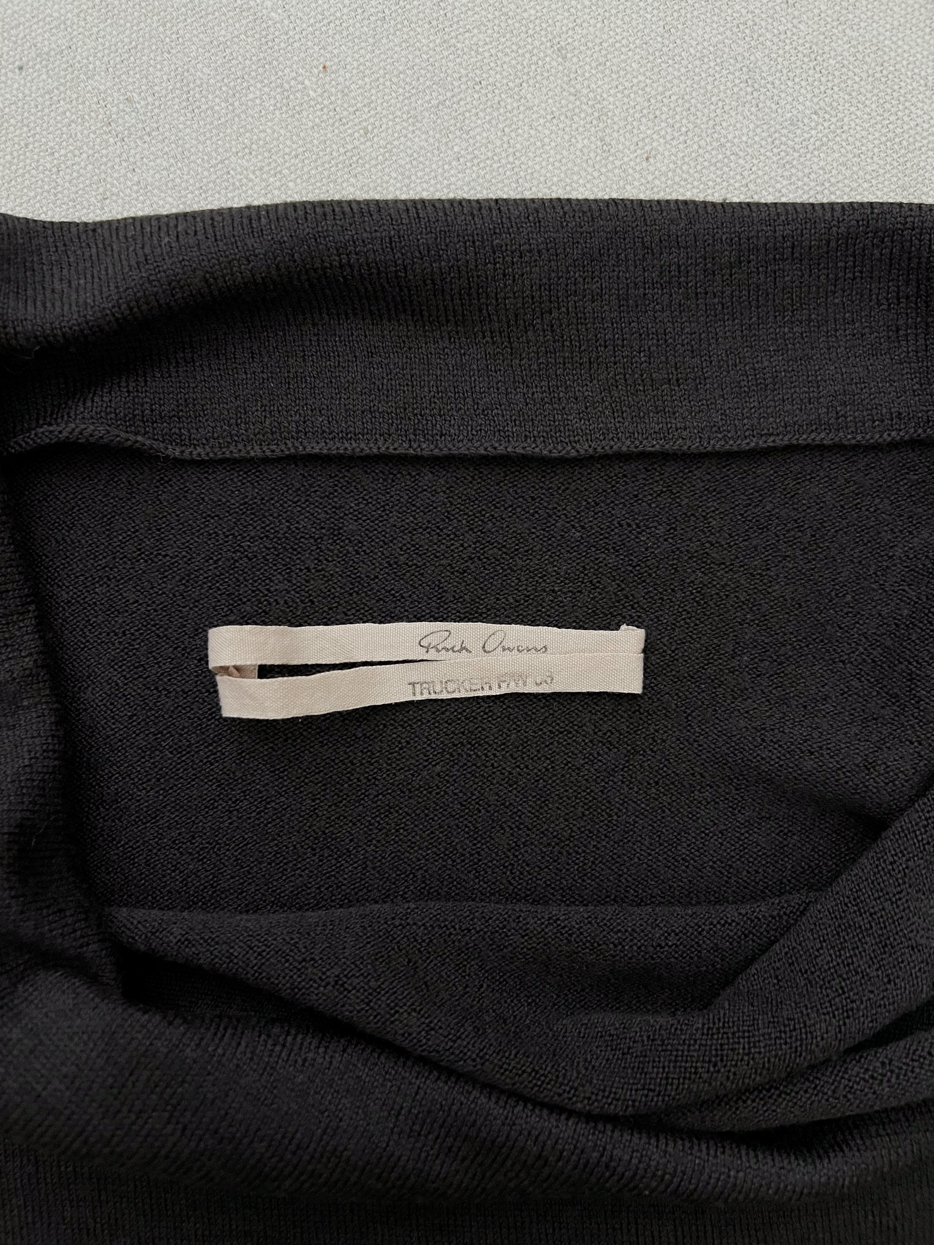 Rick Owens AW03 ‘TRUCKER’ Runway Off-Shoulder Merino Knit