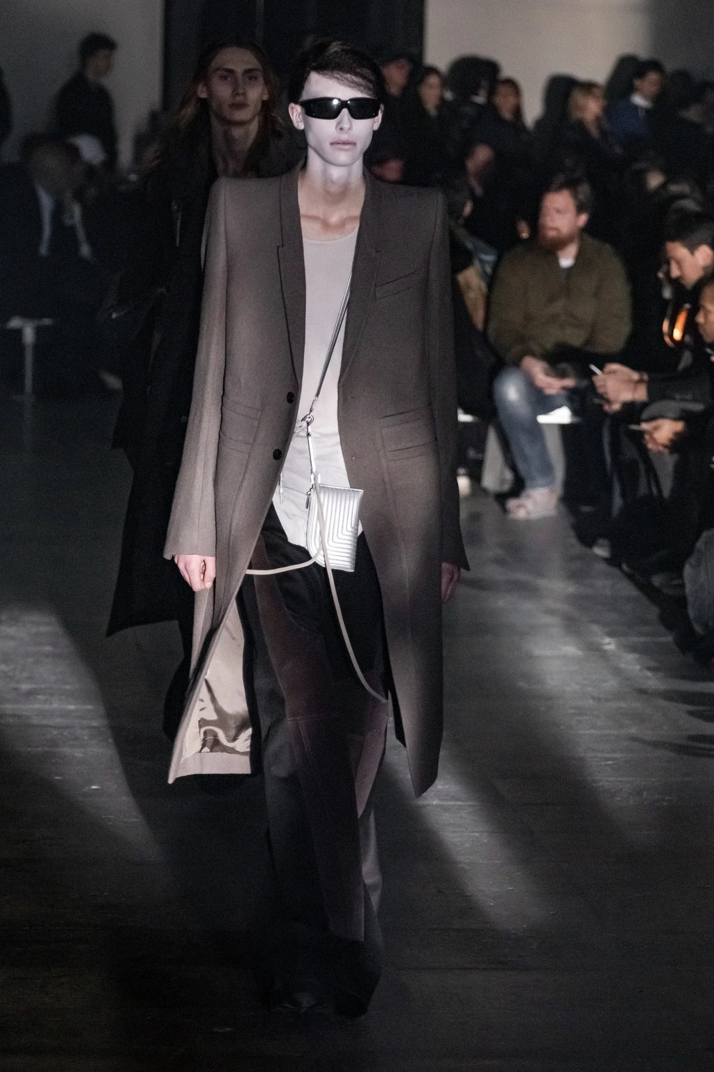 Rick Owens FW17 “LARRY” Runway RR19F4904-WF Neue Coat