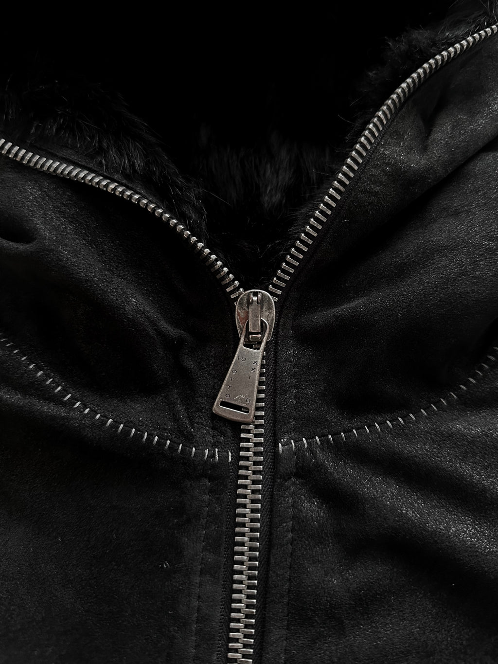 10Sei0Otto Rabbit Fur Lamb Leather Gimp Scar Stitch Rider