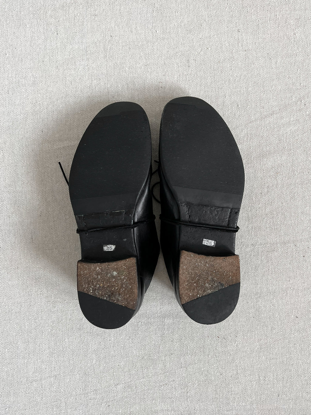 Isamu Katayama BACKLASH One-Piece Leather Laced Shoulder Derby