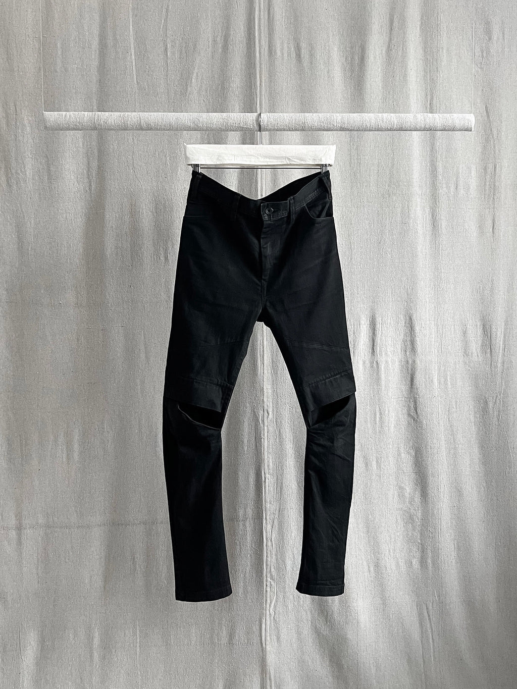 Julius Pre-FW17 8oz J-Cut Slim Origami Denim