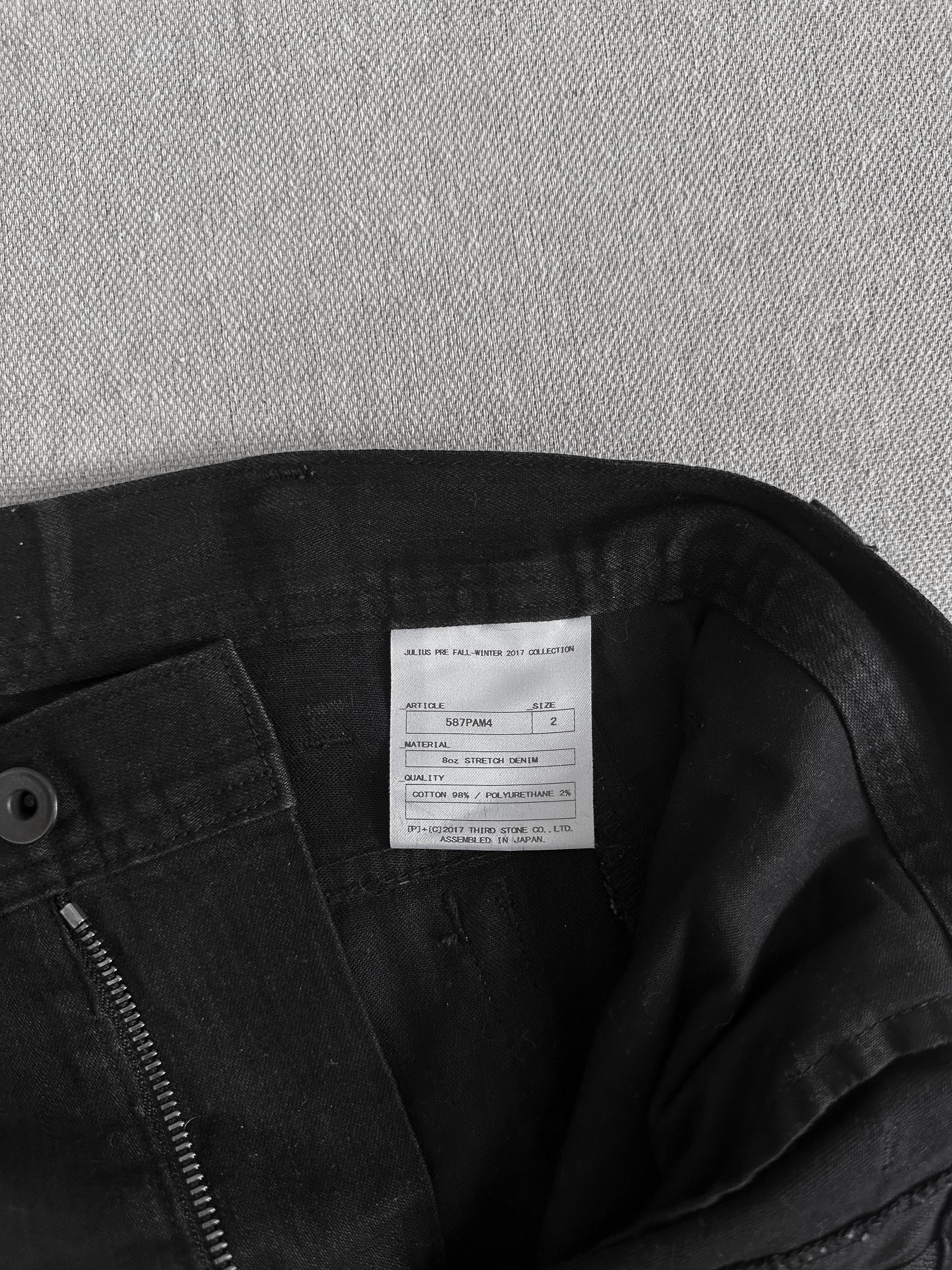 Julius Pre-FW17 8oz J-Cut Slim Origami Denim