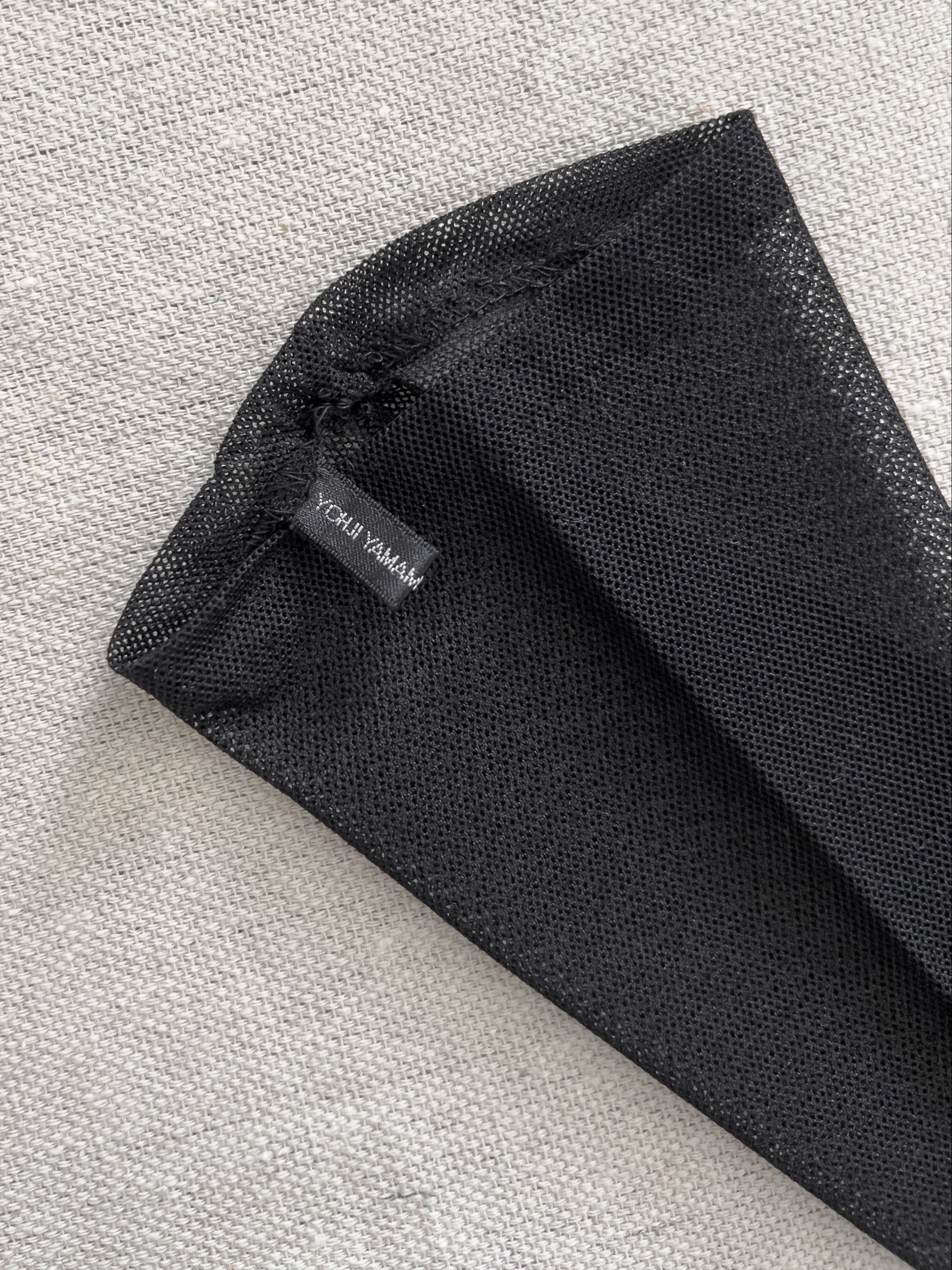 Yohji Yamamoto +Noir Mesh Opera Gloves